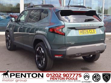 SPOTICAR Dacia Duster 1.6 Hybrid Extreme Auto Euro 6 (s/s) 5dr Used Car - Suv Hybrid Green - Poole - 1200644024_5