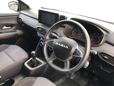 SPOTICAR Dacia Jogger 1.0 Tce Extreme Euro 6 (s/s) 5dr Used Car - Mpv Petrol Black - Bangor - 1200549193_3