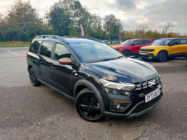 SPOTICAR Dacia Jogger 1.6 Hybrid Extreme Auto Euro 6 (s/s) 5dr Used Car - Mpv Hybrid Black - Kidlington - 1200552239_1