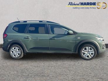 SPOTICAR Dacia Jogger 1.6 Hybrid Expression Auto Euro 6 (s/s) 5dr Used Car - Mpv Hybrid Green - Wallsend - 1200556693_3