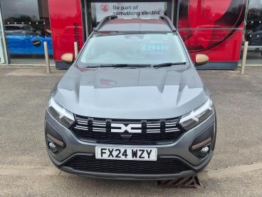 SPOTICAR Dacia Jogger 1.6 Hybrid Extreme Auto Euro 6 (s/s) 5dr Used Car - Mpv Hybrid Grey - Boston - 1200585795_3