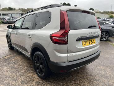 SPOTICAR Dacia Jogger 1.0 Tce Extreme Se Euro 6 (s/s) 5dr Used Car - Mpv Petrol Grey - Pontypridd - 1200594806_5