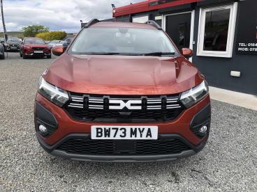 SPOTICAR Dacia Jogger 1.0 Tce Expression Euro 6 (s/s) 5dr Used Car - Mpv Petrol Brown - Inverness - 1200598390_2