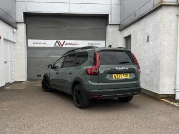SPOTICAR Dacia Jogger 1.0 Tce Extreme Se Euro 6 (s/s) 5dr Used Car - Mpv Petrol Green - Inverness - 1200598403_2