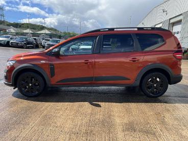 SPOTICAR Dacia Jogger 1.0 Tce Extreme Se Euro 6 (s/s) 5dr Used Car - Mpv Petrol Brown - Pontypridd - 1200603342_4