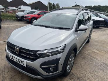 SPOTICAR Dacia Jogger 1.0 Tce Comfort Euro 6 (s/s) 5dr Used Car - Mpv Petrol Grey - Pontypridd - 1200634751_3