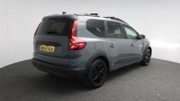 SPOTICAR Dacia Jogger 1.6 Hybrid Extreme Auto Euro 6 (s/s) 5dr Used Car - Mpv Hybrid Grey - St. Austell - 1200635021_3