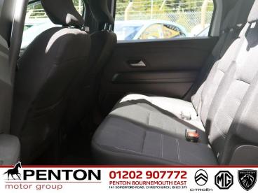 SPOTICAR Dacia Jogger 1.0 Tce Expression Euro 6 (s/s) 5dr Used Car - Mpv Petrol White - Christchurch - 1200636987_3