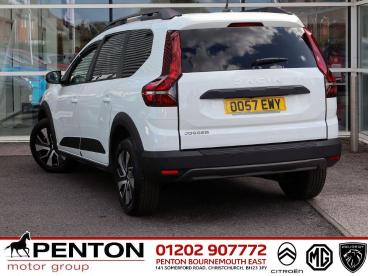 SPOTICAR Dacia Jogger 1.0 Tce Expression Euro 6 (s/s) 5dr Used Car - Mpv Petrol White - Christchurch - 1200636987_5