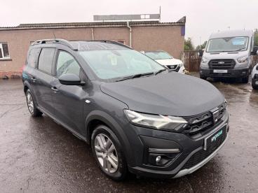 SPOTICAR Dacia Jogger 1.0 Tce Comfort Euro 6 (s/s) 5dr Used Car - Mpv Petrol Grey - Forfar - 1200639405_1
