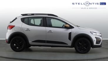 SPOTICAR Dacia Sandero 1.0 Tce Extreme Cvt Euro 6 (s/s) 5dr Used Car - City Car Petrol Grey - Birmingham - 1200526680_4