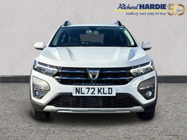 SPOTICAR Dacia Sandero 1.0 Tce Prestige Cvt Euro 6 (s/s) 5dr Used Car - City Car Petrol White - Wallsend - 1200542145_5