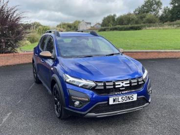 SPOTICAR Dacia Sandero 1.0 Tce Extreme Euro 6 (s/s) 5dr Used Car - City Car Petrol Blue - Ballymena County Antrim - 1200542185_1