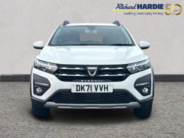 SPOTICAR Dacia Sandero 1.0 Tce Prestige Cvt Euro 6 (s/s) 5dr Used Car - City Car Petrol White - Wallsend - 1200548197_5