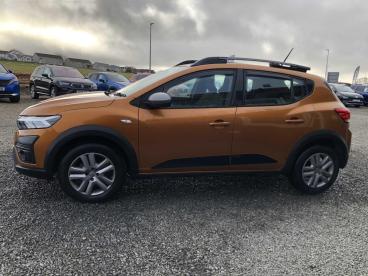 SPOTICAR Dacia Sandero 1.0 Tce Expression Cvt Euro 6 (s/s) 5dr Used Car - City Car Petrol Orange - Inverness - 1200560871_5