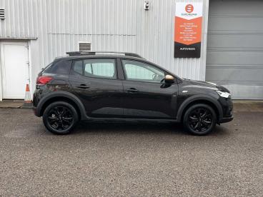SPOTICAR Dacia Sandero 1.0 Tce Extreme Euro 6 (s/s) 5dr Used Car - City Car Petrol Black - Inverness - 1200560889_3