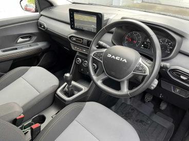 SPOTICAR Dacia Sandero 1.0 Tce Extreme Euro 6 (s/s) 5dr Used Car - City Car Petrol Black - Inverness - 1200560889_4