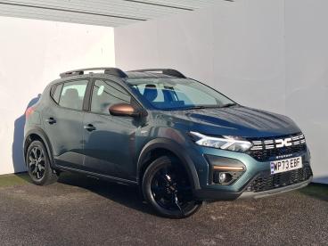 SPOTICAR Dacia Sandero 1.0 Tce Extreme Euro 6 (s/s) 5dr Used Car - City Car Petrol Green - Trowbridge - 1200563584_1