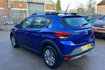 SPOTICAR Dacia Sandero 1.0 Tce Comfort Euro 6 (s/s) 5dr Used Car - City Car Petrol Blue - Dartford - 1200575533_2