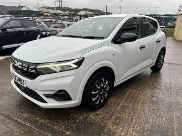 SPOTICAR Dacia Sandero 1.0 Tce Essential Euro 6 (s/s) 5dr Used Car - City Car Petrol White - Pontypridd - 1200580774_3