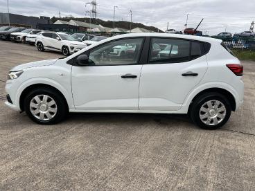 SPOTICAR Dacia Sandero 1.0 Tce Essential Euro 6 (s/s) 5dr Used Car - City Car Petrol White - Pontypridd - 1200583053_4