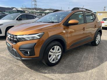 SPOTICAR Dacia Sandero 1.0 Tce Expression Euro 6 (s/s) 5dr Used Car - City Car Petrol Orange - Pontypridd - 1200588133_3
