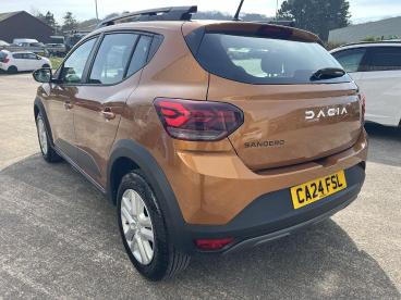 SPOTICAR Dacia Sandero 1.0 Tce Expression Euro 6 (s/s) 5dr Used Car - City Car Petrol Orange - Pontypridd - 1200588133_5