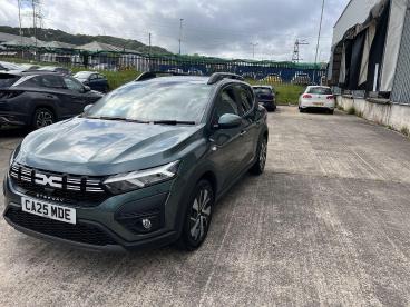 SPOTICAR Dacia Sandero 1.0 Tce Expression Euro 6 (s/s) 5dr Used Car - City Car Petrol Green - Pontypridd - 1200608468_3