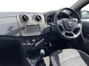 SPOTICAR Dacia Sandero 0.9 Tce Comfort Euro 6 (s/s) 5dr Used Car - City Car Petrol Grey - Ashington - 1200609400_3