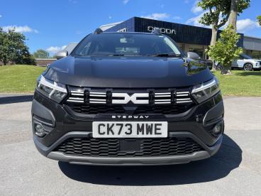 SPOTICAR Dacia Sandero 1.0 Tce Expression Cvt Euro 6 (s/s) 5dr Used Car - City Car Petrol Black - Swansea - 1200615985_2