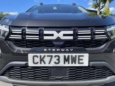 SPOTICAR Dacia Sandero 1.0 Tce Expression Cvt Euro 6 (s/s) 5dr Used Car - City Car Petrol Black - Swansea - 1200615985_4