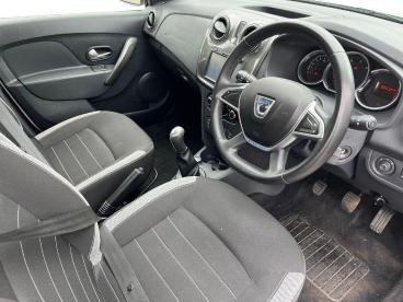 SPOTICAR Dacia Sandero 0.9 Tce Comfort Euro 6 (s/s) 5dr Used Car - City Car Petrol White - Lincoln - 1200632185_5