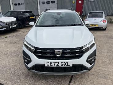SPOTICAR Dacia Sandero 1.0 Tce Comfort Euro 6 (s/s) 5dr Used Car - City Car Petrol White - Pontypridd - 1200633479_2