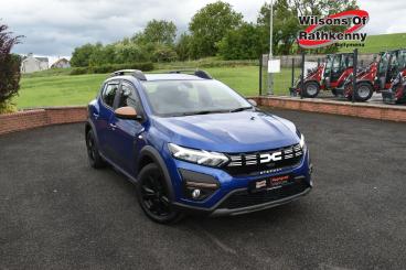 SPOTICAR Dacia Sandero 1.0 Tce Extreme Euro 6 (s/s) 5dr Used Car - City Car Petrol Blue - Ballymena County Antrim - 1200633925_2
