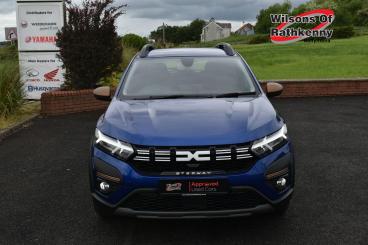 SPOTICAR Dacia Sandero 1.0 Tce Extreme Euro 6 (s/s) 5dr Used Car - City Car Petrol Blue - Ballymena County Antrim - 1200633925_4