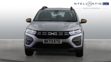 SPOTICAR Dacia Sandero 1.0 Tce Extreme Euro 6 (s/s) 5dr Used Car - City Car Petrol Grey - Birmingham - 1200641271_2
