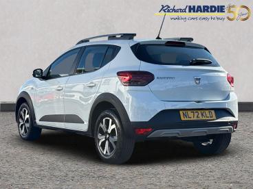 SPOTICAR Dacia Sandero 1.0 Tce Prestige Cvt Euro 6 (s/s) 5dr Used Car - City Car Petrol White - Wallsend - 1200644149_2
