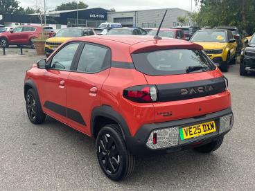 SPOTICAR Dacia Spring 65 26.8kwh Extreme Auto 5dr Used Car - Saloon Electric Red - Kidlington - 1200607258_5