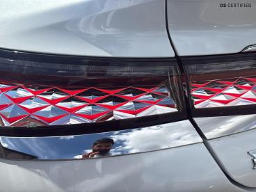 DS CERTIFIED Ds Ds 9 9 1.6 E-tense 15.6kwh Rivoli + Eat8 Euro 6 (s/s) 4dr Used car certified -  Plug-in Hybrid White - Romford - 621988_5