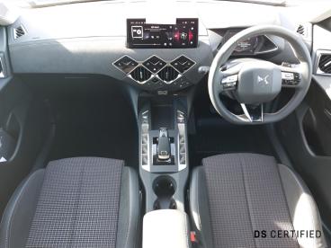 SPOTICAR Ds Ds 3 1.2 Mhev Performance Line E-dsc Euro 6 (s/s) 5dr Used Car - City Car Hybrid White - Edinburgh West - 300510588_3