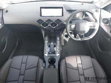 SPOTICAR Ds Ds 3 E-tense 54kwh Etoile Auto 5dr Used Car - City Car Electric Gold - Stirling - 300535095_3