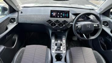SPOTICAR Ds Ds 3 E-tense 54kwh Etoile Auto 5dr Used Car - City Car Electric  - Bristol - 1200545921_4