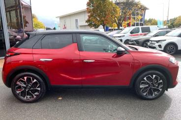 DS CERTIFIED Ds Ds 3 E-tense 54kwh Opera Auto 5dr Used car certified - Hatchback Electric Red - Exeter - 552358_3