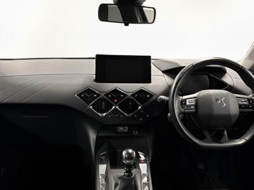 SPOTICAR Ds Ds 3 1.2 Puretech Bastille Euro 6 (s/s) 5dr Used Car - City Car Petrol Grey - London - 300562158_4