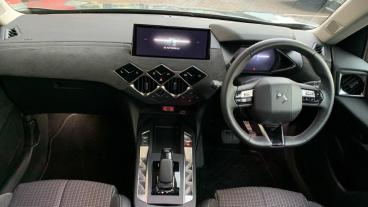 SPOTICAR Ds Ds 3 E-tense 54kwh Performance Line Auto 5dr (7.4kw Cha Used Car - City Car Electric Grey - London - 1200570258_5