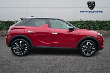 SPOTICAR Ds Ds 3 E-tense 54kwh Opera Auto 5dr Used Car - City Car Electric Red - Newark On Trent - 1200571897_4