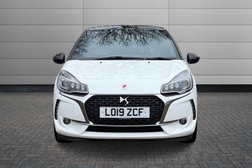 SPOTICAR Ds Ds 3 1.2 Puretech Performance Line Eat6 Euro 6 (s/s) 3d Used Car - City Car Petrol White - Peterborough - 1200577590_5