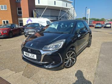 SPOTICAR Ds Ds 3 1.2 Puretech Black Lezard Euro 6 (s/s) 3dr Used Car - City Car Petrol Black - Southampton - 1200613884_4