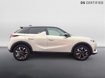 SPOTICAR Ds Ds 3 1.2 Puretech Opera Eat8 Euro 6 (s/s) 5dr Used Car - City Car Petrol  - Romford - 300644451_2