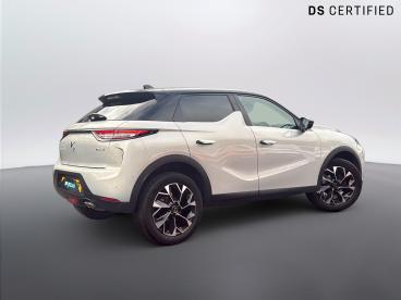 SPOTICAR Ds Ds 3 1.2 Puretech Opera Eat8 Euro 6 (s/s) 5dr Used Car - City Car Petrol  - Romford - 300644451_3